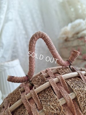 画像7: アンティークたまご型ドールバスケット