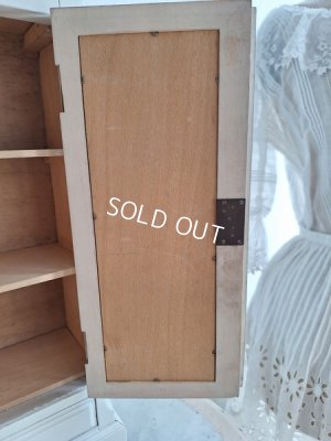 画像8: アンティークドールクローゼット