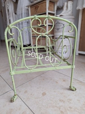 画像4: アンティークアイアンドールベッド