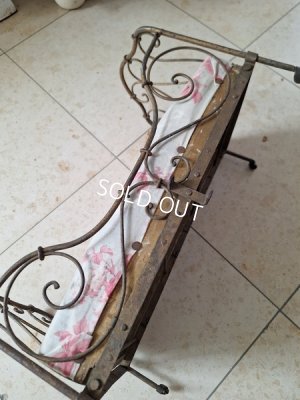 画像9: アンティークドールベッド