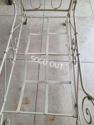 画像21: アイアン製ドールベッド