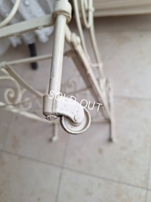 画像8: アイアン製ドールベッド