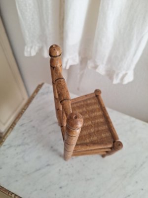 画像4: アンティークドールチェア