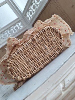 画像11: アンティークドールベッド