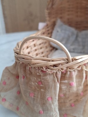 画像8: アンティークドールベッド