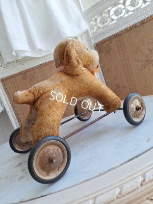 画像10: 車輪付フレンチ犬