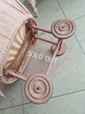 画像12: アンティークドールベッド