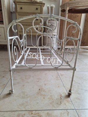 画像12: アンティークアイアンドールベッド