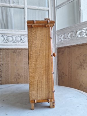 画像17: レース付ドールキャビネット