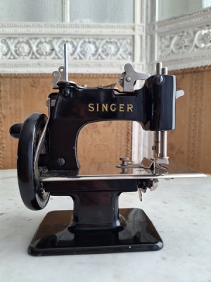 画像19: Singerシンガー社トイミシン