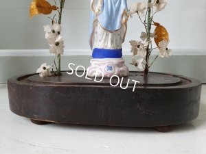 画像15: ガラスドーム付マリアとエンジェル像