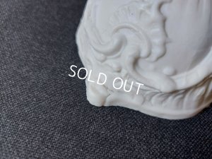 画像14: アンティーク聖母子聖水盤