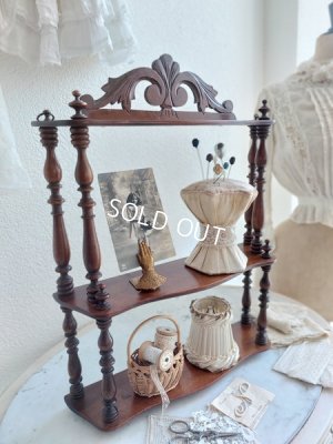 antiqueshelf