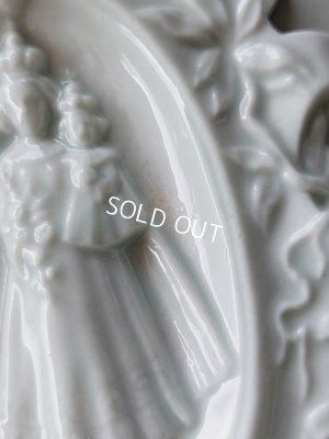 画像4: アンティーク聖母子聖水盤