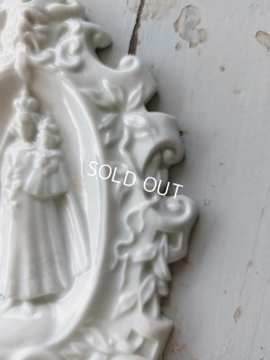 画像5: アンティーク聖母子聖水盤