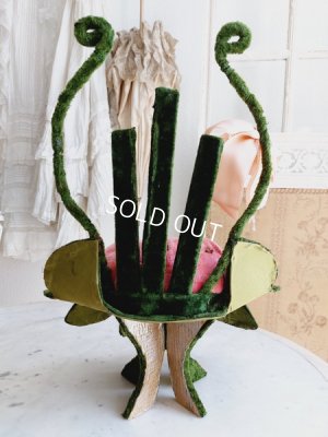 画像14: アンティークマリエクッション付きスタンド