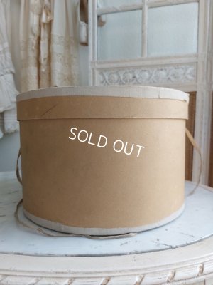 画像15: アンティークハットボックス