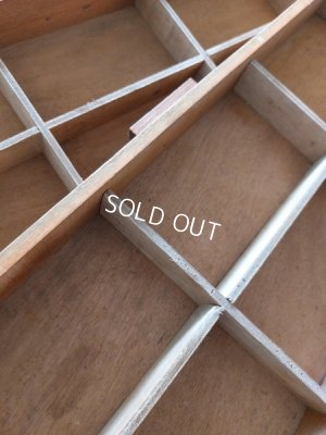 画像13:  DMCスプールキャビネット