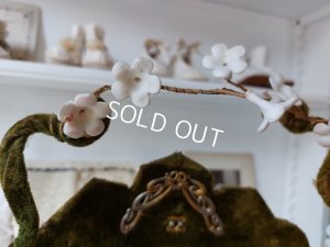 画像10: アンティークマリエクッション付スタンド