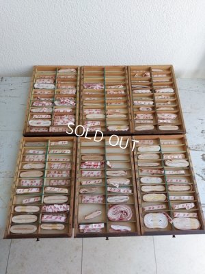 画像24: アンティークイニシャルテープキャビネット