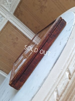 画像20: イニシャルテープ付ボックス