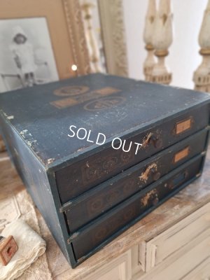 C&Bspoolcabinet