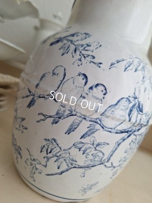 画像2: アンティークホーロー小鳥柄ピッチャー