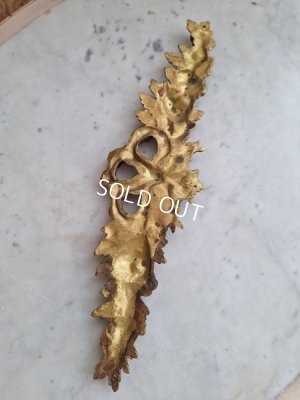 画像10: アンティークローズとリボンの装飾パーツ