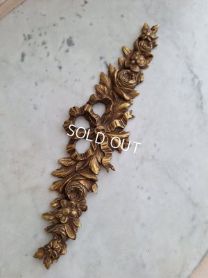 画像2: アンティークローズとリボンの装飾パーツ