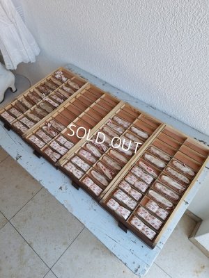 画像23: アンティークイニシャルテープキャビネット