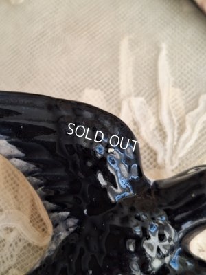 画像12: アンティーク陶器ツバメ2羽セット