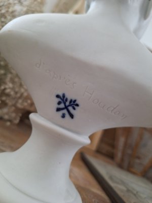 画像9: Louise Brongniar胸像