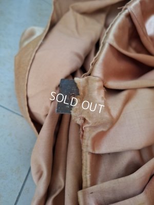 画像36: アンティークカーテン付天蓋