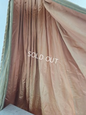 画像25: アンティークカーテン付天蓋