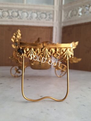 画像14: マリエスタンド付クッション