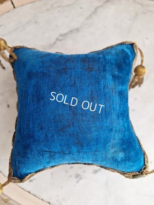 画像31: マリエスタンド付クッション