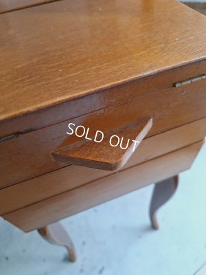 画像13: アンティーク猫脚ソーイングボックス