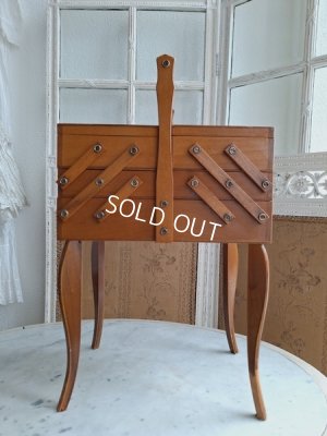 画像5: アンティーク猫脚ソーイングボックス