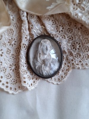 画像6: アンティークマリア小さなメダイヨン