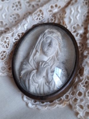 画像8: アンティークマリア小さなメダイヨン