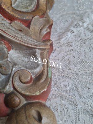 画像20: 石膏天使のコンソール