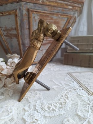 画像9: ハンドモチーフドアノッカー