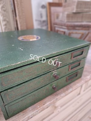 cable louis D'orcabinet