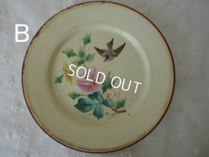 画像6: ホーロー製小鳥とローズ柄手描きプレート