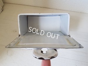 画像4: エトワール社白手描き花柄アリュメット缶