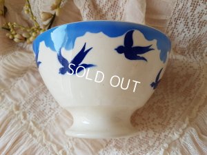 画像2: バドンヴィレーツバメ柄カフェオレボウル