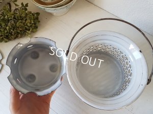 画像5: 白いホーローウォーマー