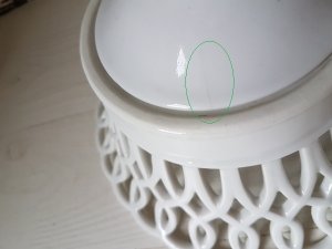 白い陶器バスケット型フルーツコンポート アンティークショップ