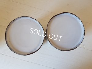 画像2: ホーロー白手描きローズとパンジー柄キャニスター