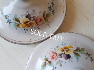 画像7: ホーロー白手描きローズとパンジー柄キャニスター